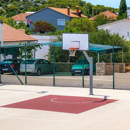 One Bedroom On The Zaratic