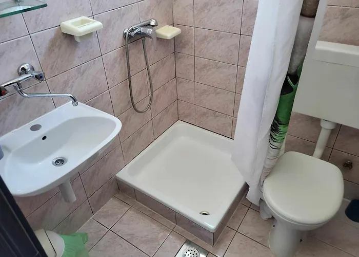 One Bedroom On The Zaratic * Jezera