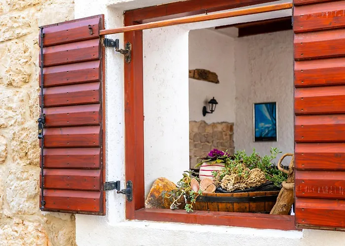 One Bedroom On The Zaratic * Jezera